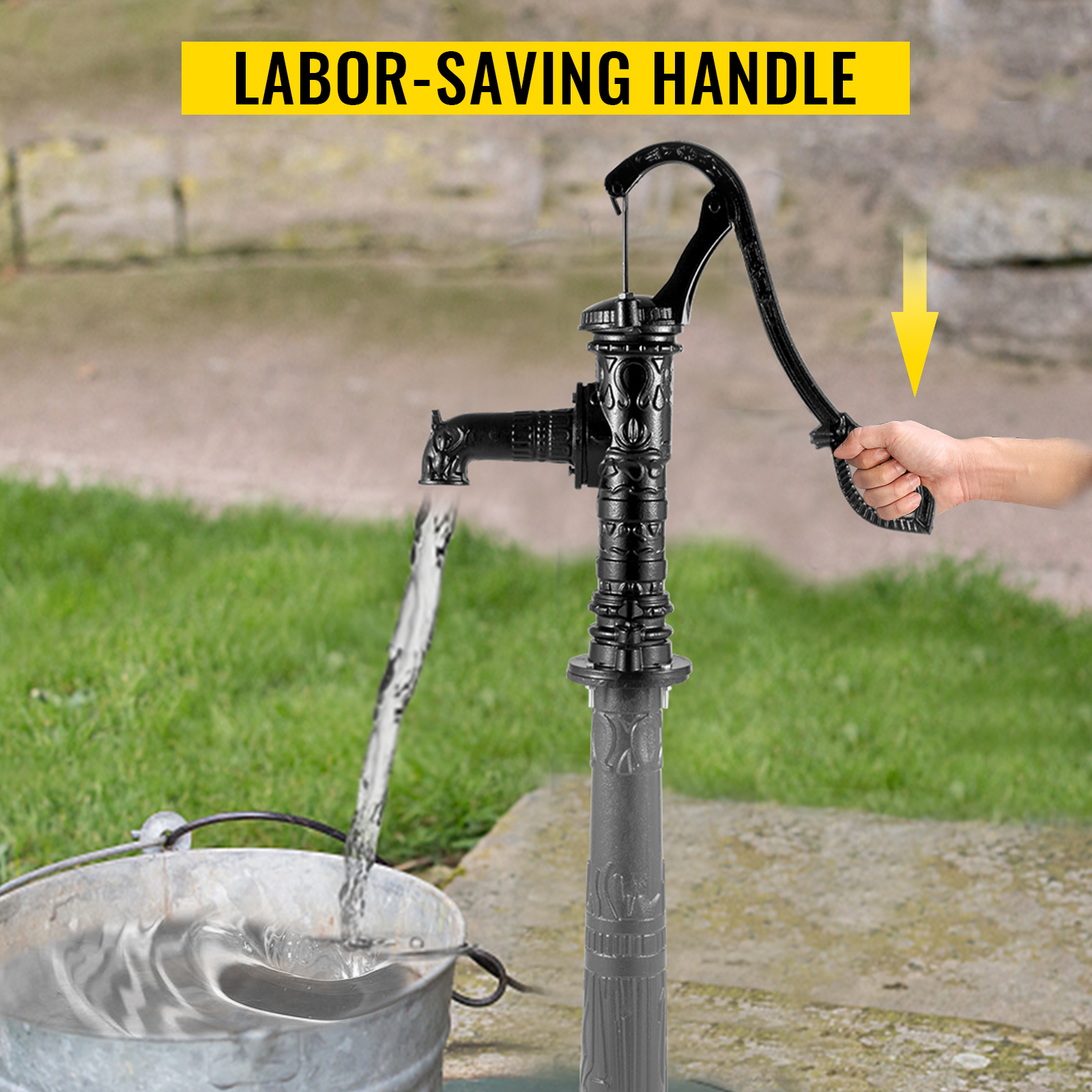 Antike Handwasserpumpe von VEVOR mit arbeitssparendem Griff zum Befüllen eines Eimers im Freien.